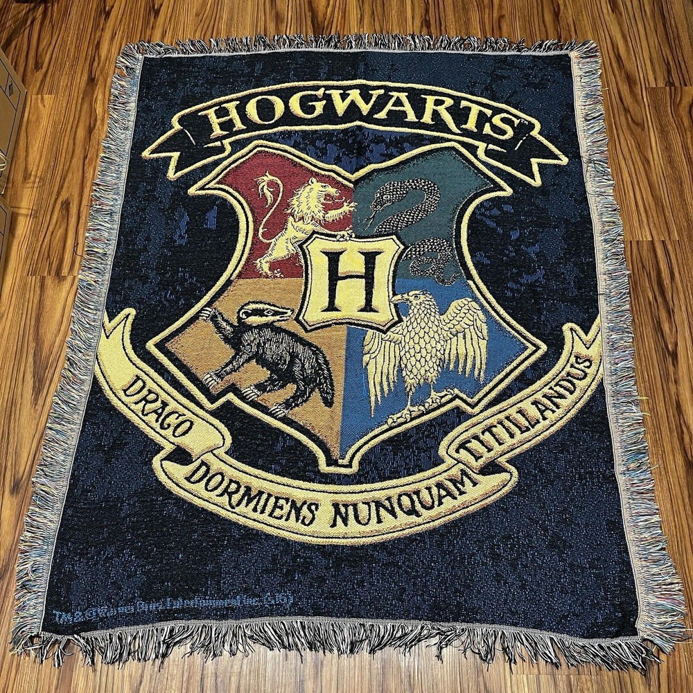 Tapestry Throw Blanket Harry Potter Hogwarts Crest 59"x 52" Fringed